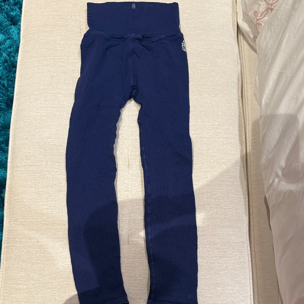 FP MOVEMENT (Stretchy) Leggings. Part of a set, comment if interested in top!!